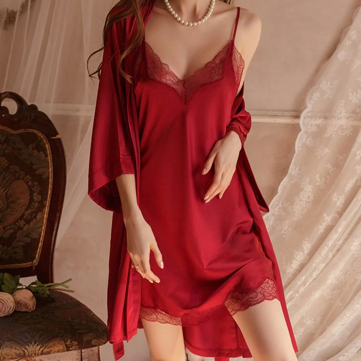 Alisha satin slip