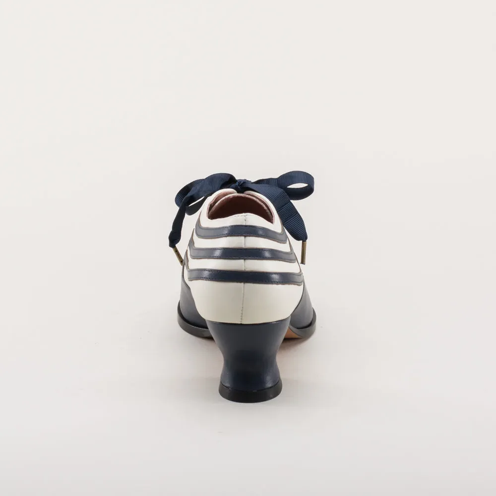 Bernadette Women's Edwardian Oxfords (Navy/Ivory)