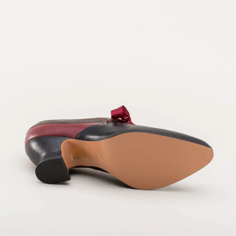 Bernadette Women's Edwardian Oxfords Wide (Burgundy/Black)