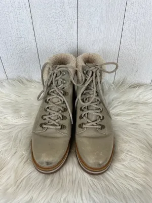 Boots Hiking By Timberland In Taupe, Size: 10