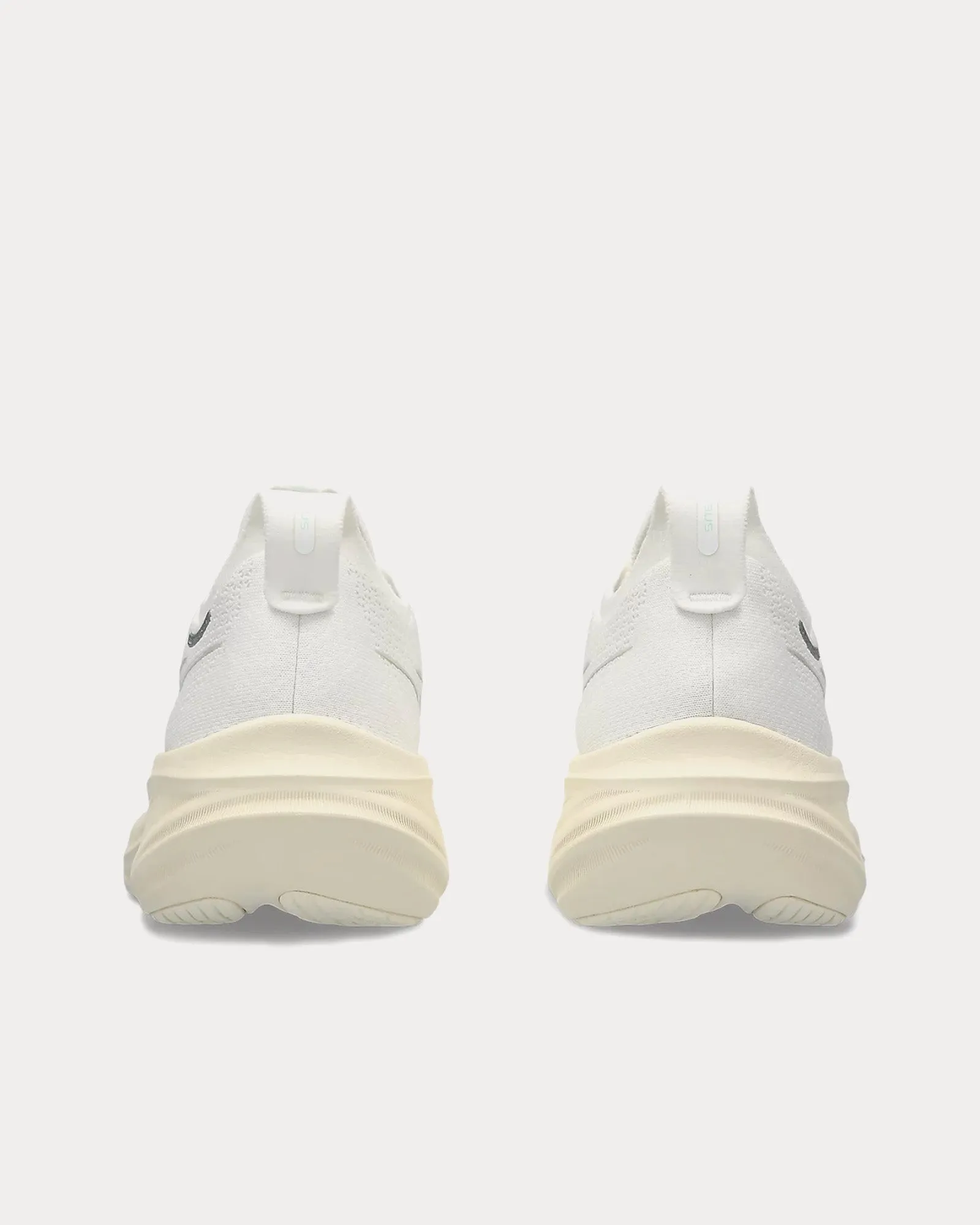 Gel-Nimbus 26 White / White Running Shoes