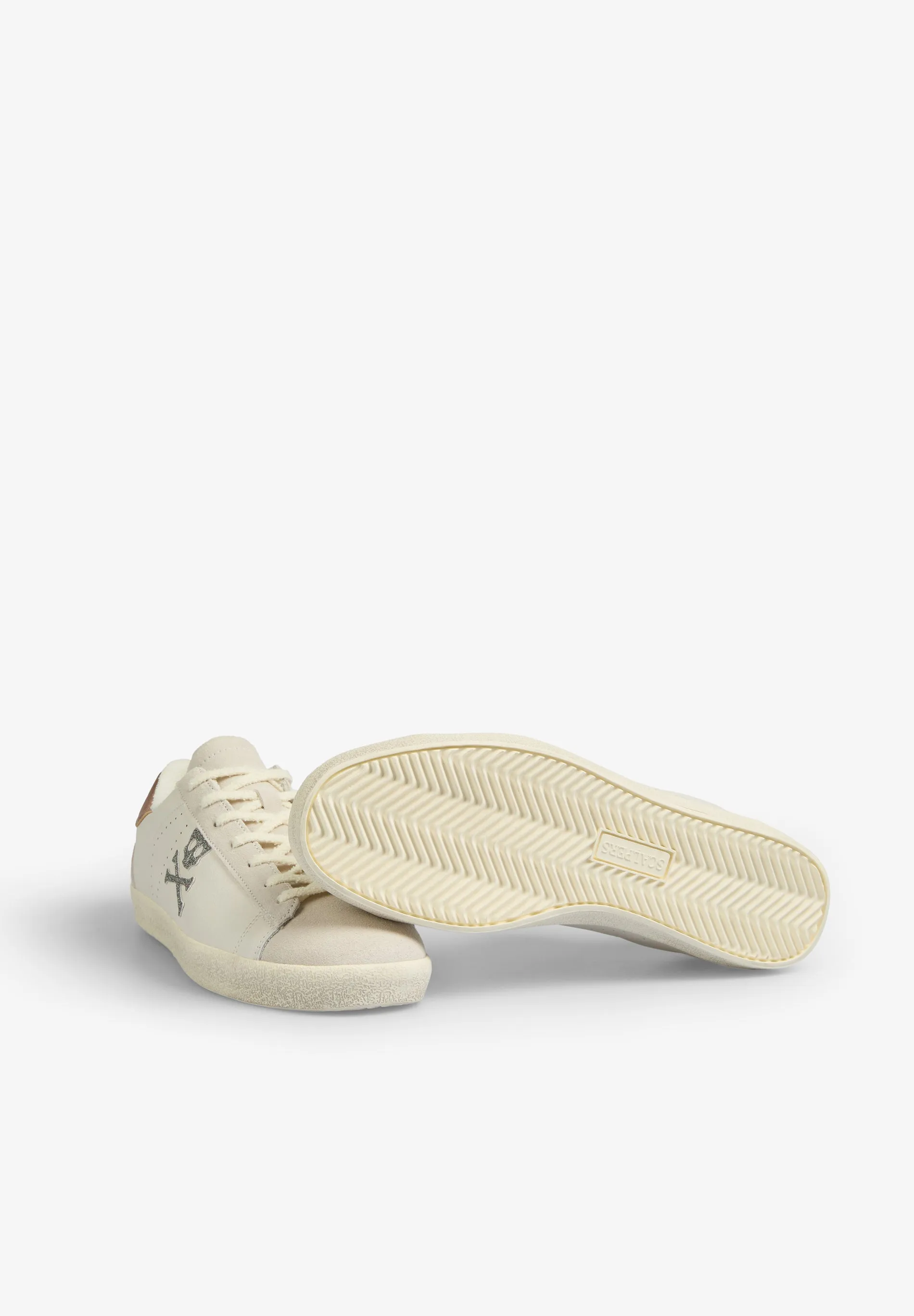 METALLIC LOW SNEAKERS