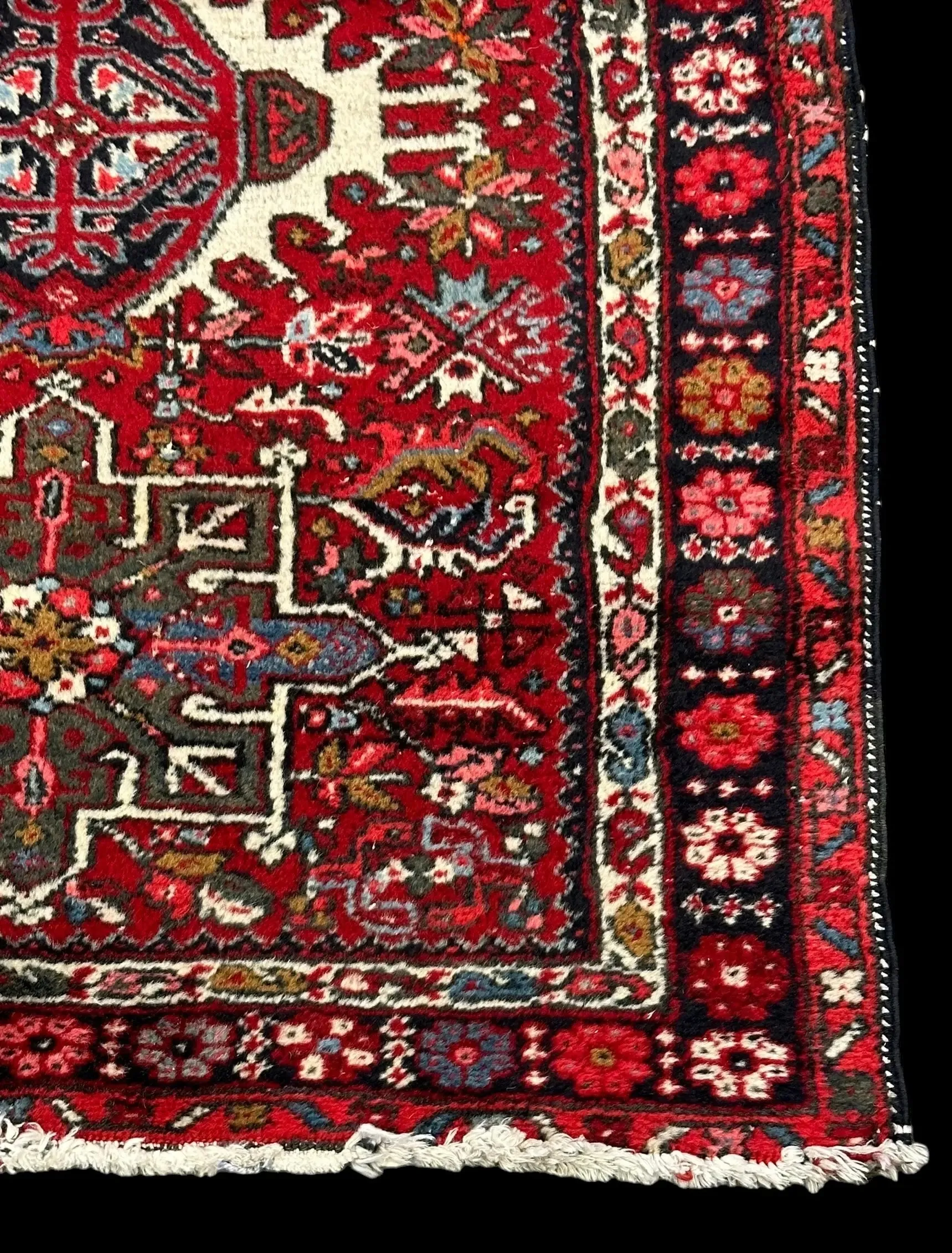 Stunning Handmade Vintage Wool Rug Red Persian Heriz Design 3'4 x 4'6