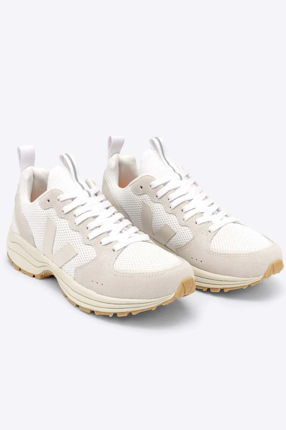 Veja Venturi - White Pierra Natural