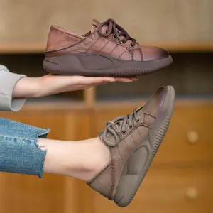 Women Round Toe Lace Up Leather Platform Oxfords in Brown/Khaki