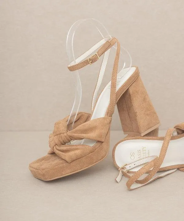 Women's Knotted Band Platform Heels